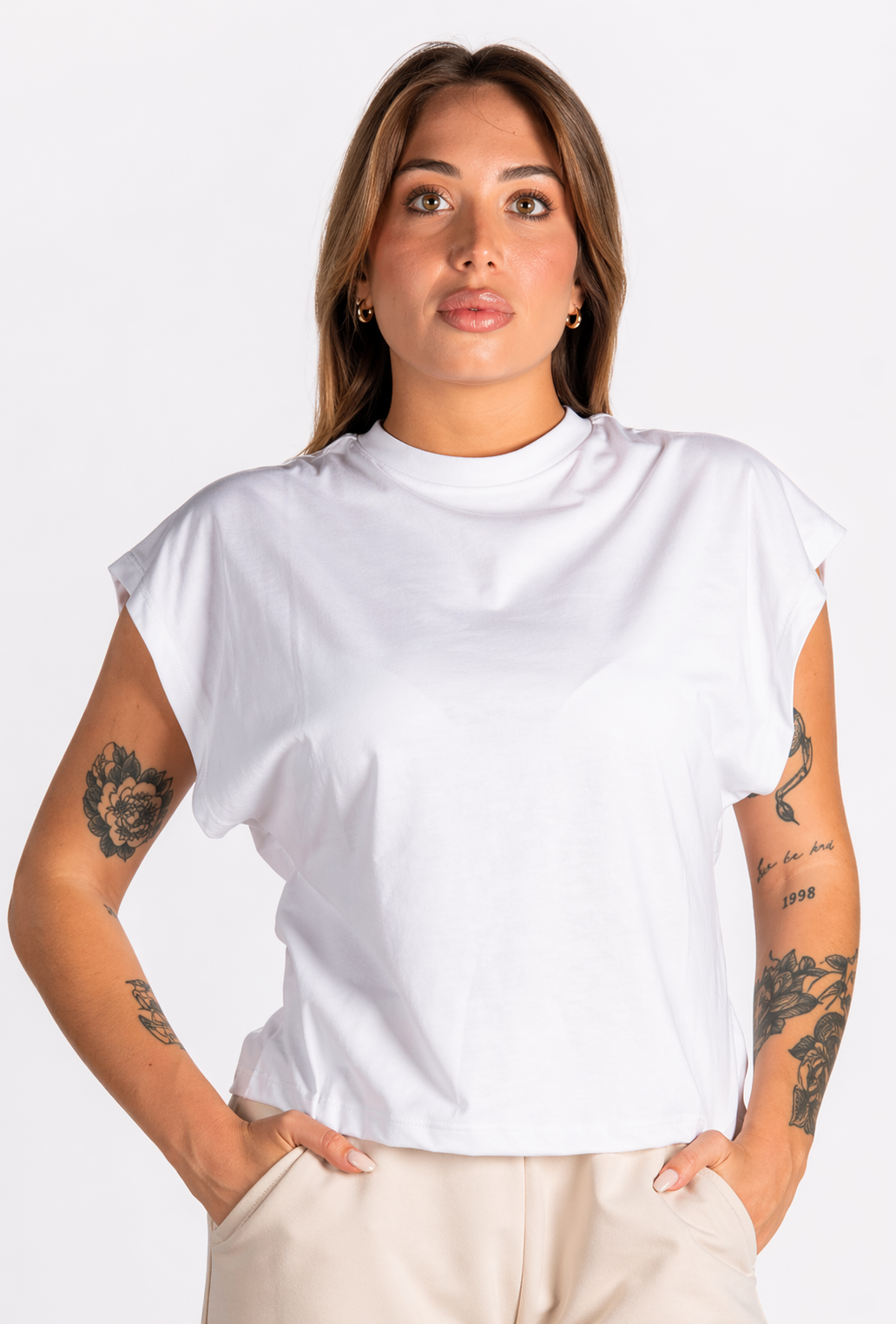 Off.364.SLE6TS241025D ESSENTIAL WHITE