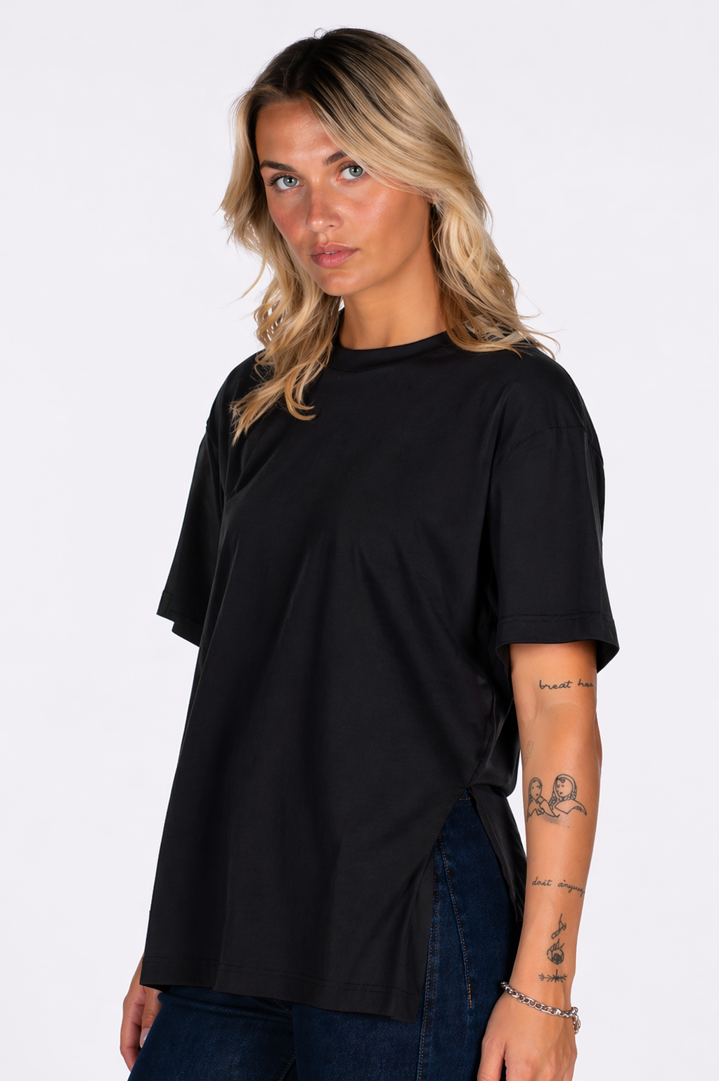 Off.366.SLE6TS241026D - ESSENTIAL OVERBLK