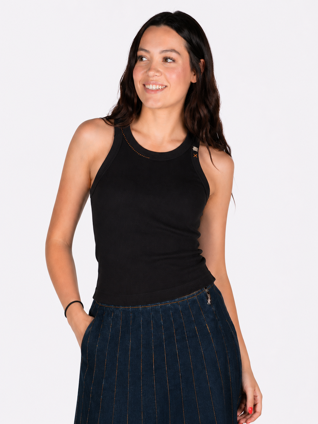 Off.373.SLE6TS025381D - TOP BLK