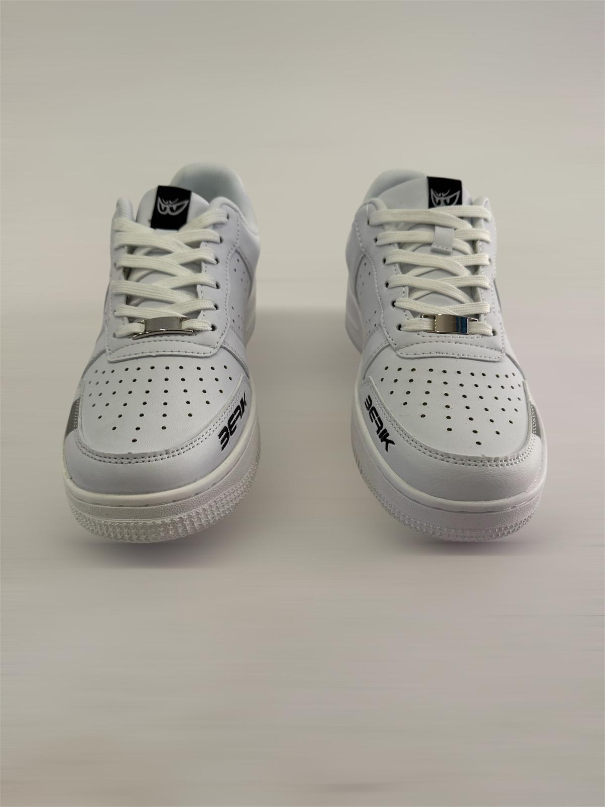 J4-4 Brk - TotalWhite - Shoes - Berik